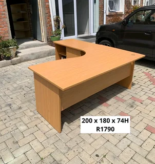 L SHAPE WORK STATION DESK AND FILING STORAGE CABINET