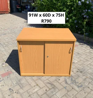 GOOD QUALITY WORK STATION FILING STORAGE CABINET