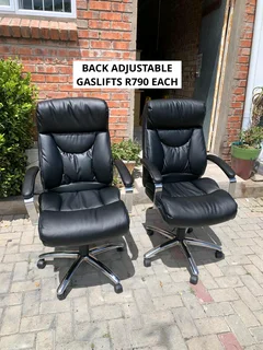 PLENTY OF OFFICE CHAIRS FOR SALE