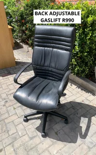 PLENTY OF OFFICE CHAIRS FOR SALE