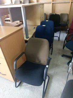 OFFICE CHAIR.S FROM R490 TO R990 EACH