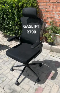 OFFICE CHAIR.S FROM R490 TO R990 EACH
