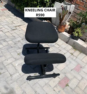 EXCELLENT QUALITY KNEELING CHAIR FOR SALE