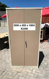 EXCELLENT QUALITY METAL FILING STORAGE CUPBOARD