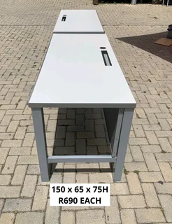 DESK TABLES FOR SALE