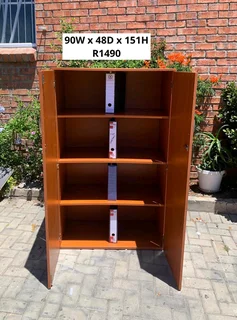 GOOD QUALITY FILING STORAGE CUPBOARD FOR SALE