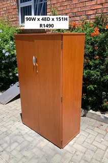 GOOD QUALITY FILING STORAGE CUPBOARD FOR SALE