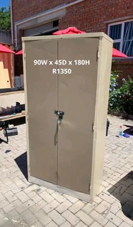 LOCKABLE METAL CUPBOARD FOR SALE