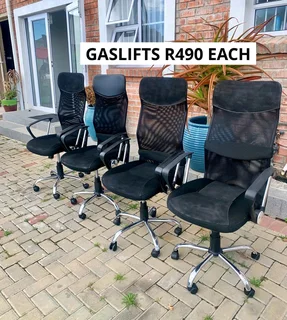 Gas Lift Height Adjustable Chairs