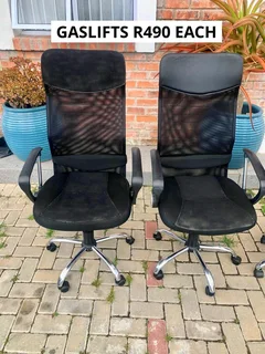 GAS LIFT HEIGHT ADJUSTABLE CHAIRS FOR SALE