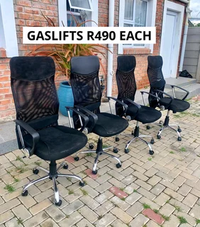 GAS LIFT HEIGHT ADJUSTABLE CHAIRS FOR SALE