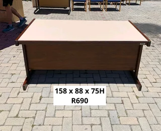 PARTLY REAL IMBUIA WOOD DESK FOR SALE