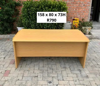 WORK STATION DESK FOR SALE