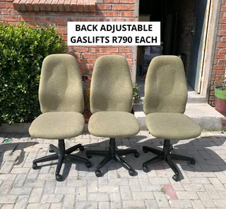 Excellent Quality Seating Gas Lift Height Adjustable Back Adjustable Chairs