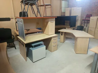 WE BUY AND SELL OFFICE FURNITURE