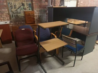 WE BUY AND SELL OFFICE FURNITURE