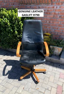 Genuine Leather Gas Lift Height Adjustable Chair