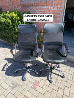 Gas Lift Height Adjustable Chairs