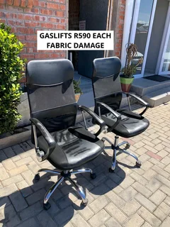 GAS LIFT HEIGHT ADJUSTABLE CHAIRS