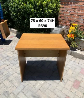 DESK FOR SALE