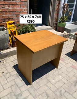DESK FOR SALE