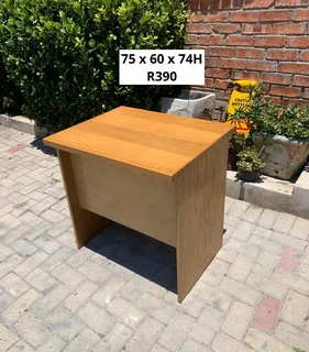 DESK FOR SALE