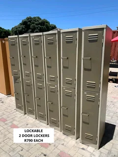 GOOD QUALITY METAL LOCKABLE LOCKERS FOR SALE