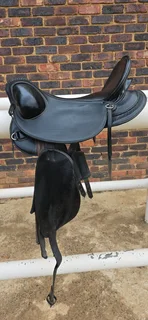 Liversage saddles