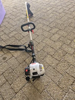 Ryobi Petrol Weedeater