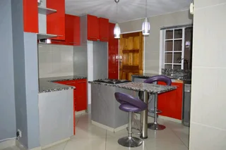 Flat to rent in Stonebridge (Phoenix)