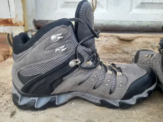 Meindl mens hiking boots