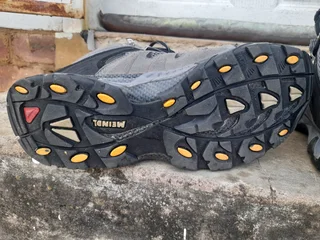 Meindl mens hiking boots