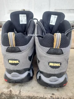 Meindl mens hiking boots