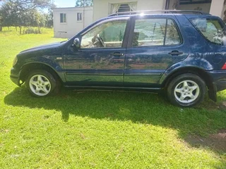 2001 Mercedes-Benz ML SUV