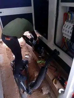 Experienced electrician