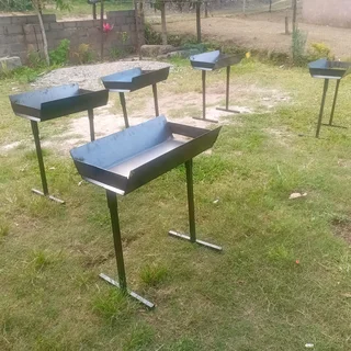 Steel plate Braaistand