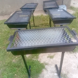Braaistand  and grill