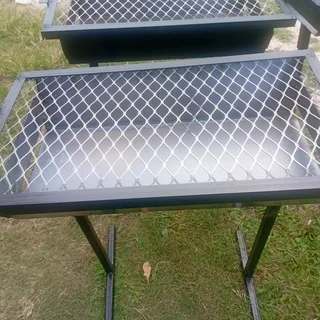 Braaistand  and grill
