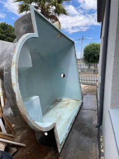 Fiberglass pool 4m x 3m