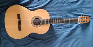 Yamaha guitar