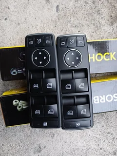 Mercedes benz W205 and W204 grill