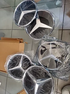 Mercedes benz W205 and W204 grill