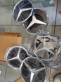 Mercedes benz W205 and W204 grill