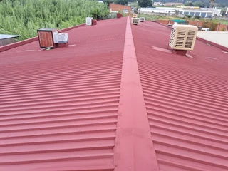 BRICKLAYING, PLASTER, PAINT, PLUMBING, CONCRETE, DOORS, CEILINGS, TILING, ROOFING, Renovations.