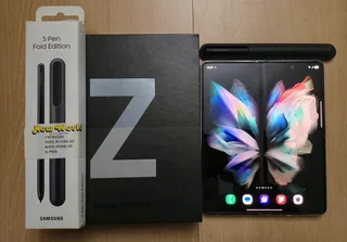 Samsung Galaxy Z Fold 3 5G 256GB As New