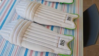 Cricket Pads