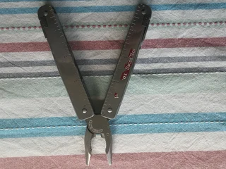 Victorinox Swiss Tool - Multitool with pouch