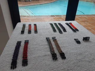 Paracord Bracelet/ Survival Bracelet - Custom pattern, size, colour. Gift / present / Christmas