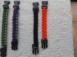 Paracord Bracelet/ Survival Bracelet - Custom pattern, size, colour. Gift / present / Christmas