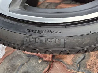 Volvo xc90 22&#34; rims with tyres